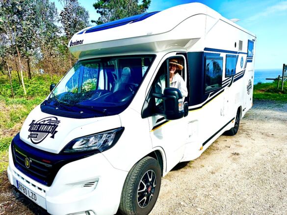 Caravana Gus Vaning